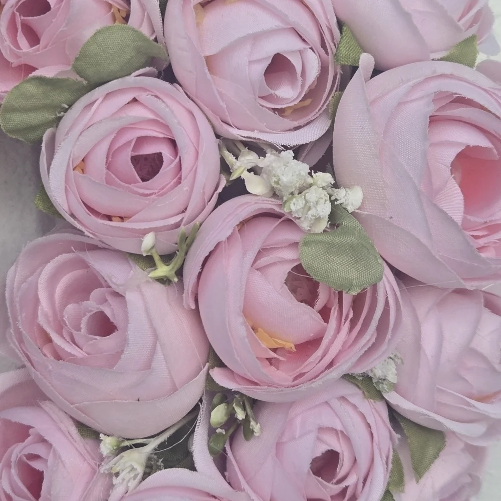 Handmade Valentine's Day Wreath Spring heart-shaped Wreath light pink roses